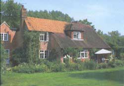 White Hart Cottage B&B,  Boxford